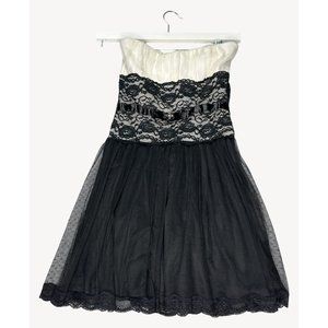 Mystic Strapless A Line Dress Womens Black White Lace Bodice Colorless Flowy